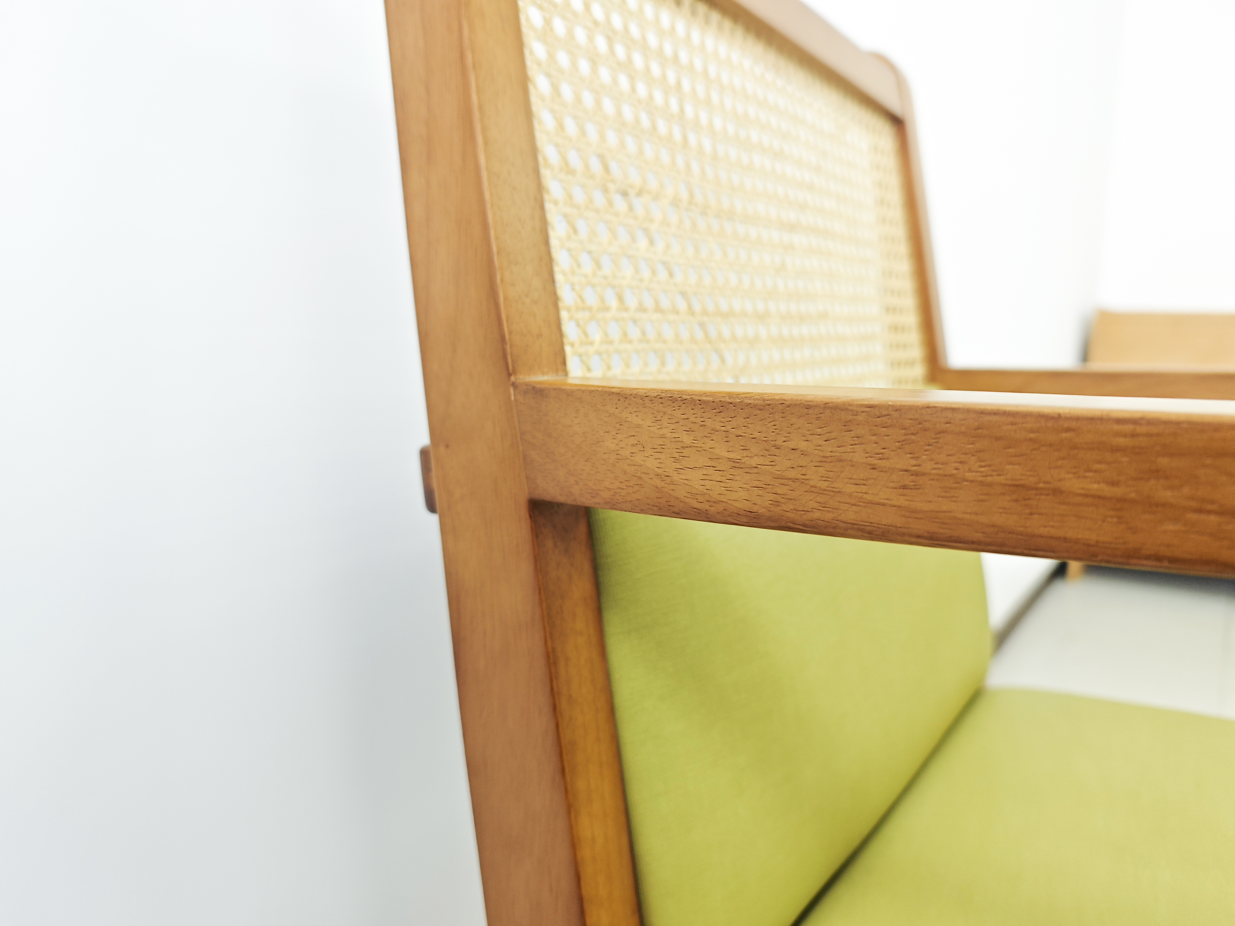 EF-C03 Elderly care chair (Wicker)
