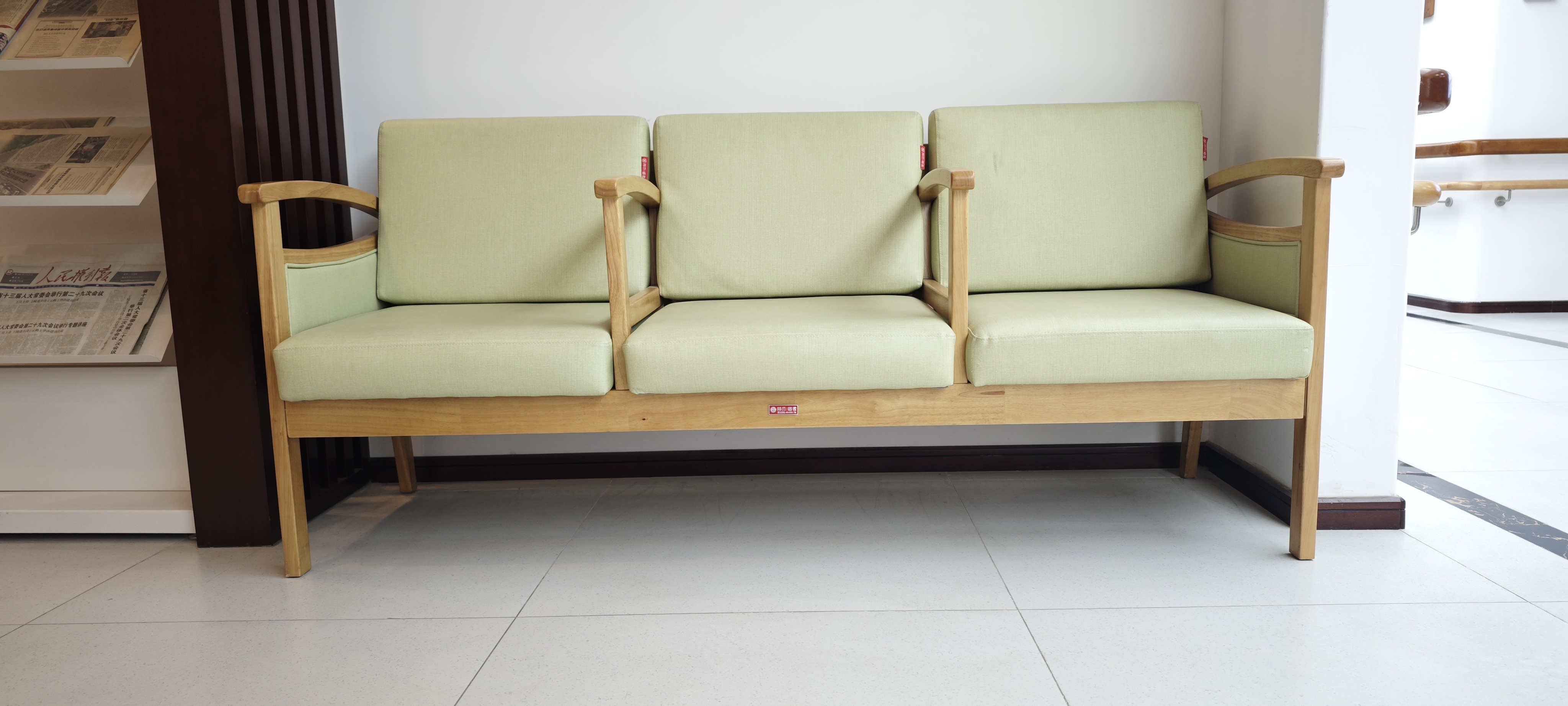 EF-C05 Elderly care lounge chair