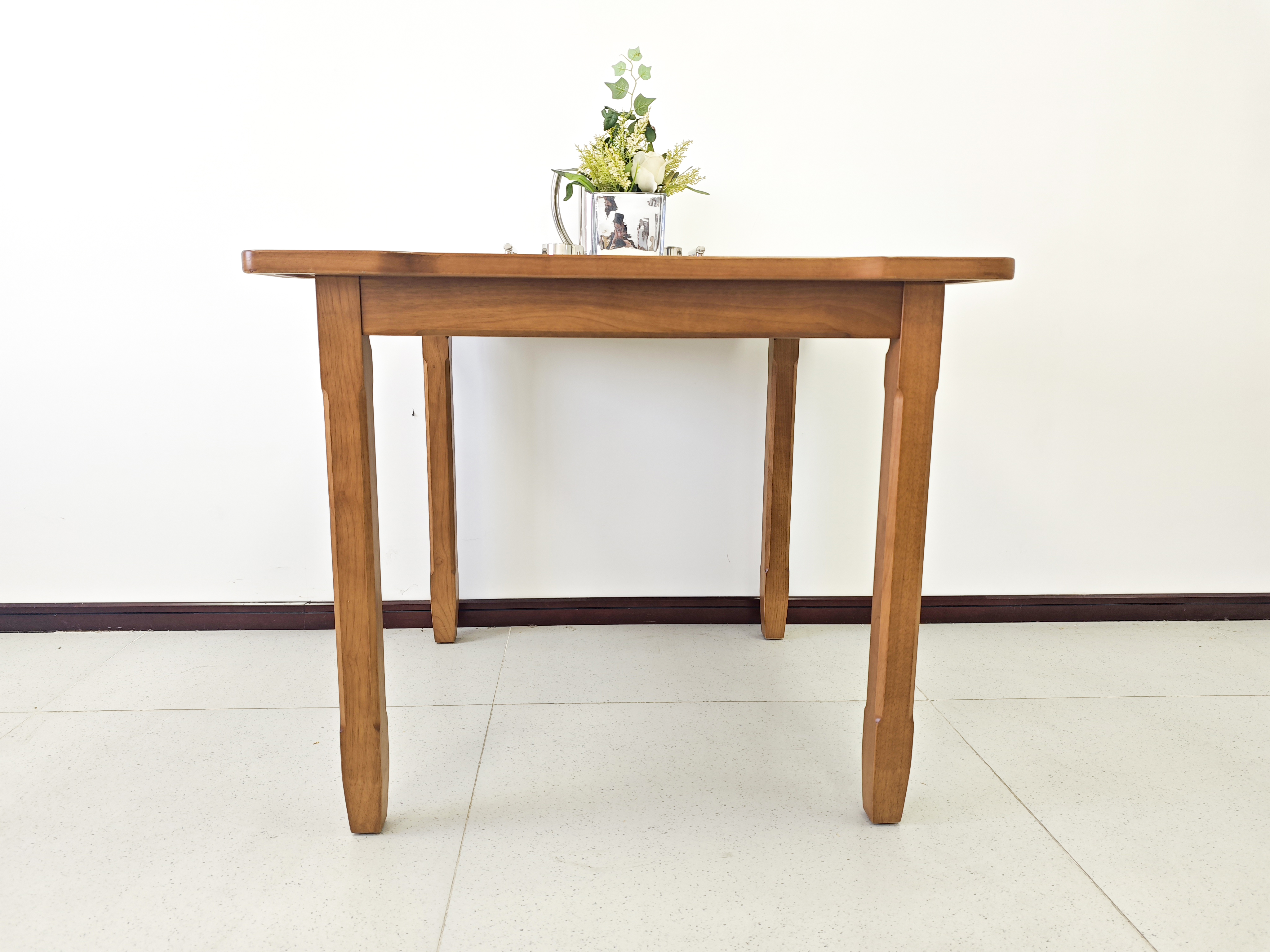 EF-T01 Fireproof elderly care table（Square）