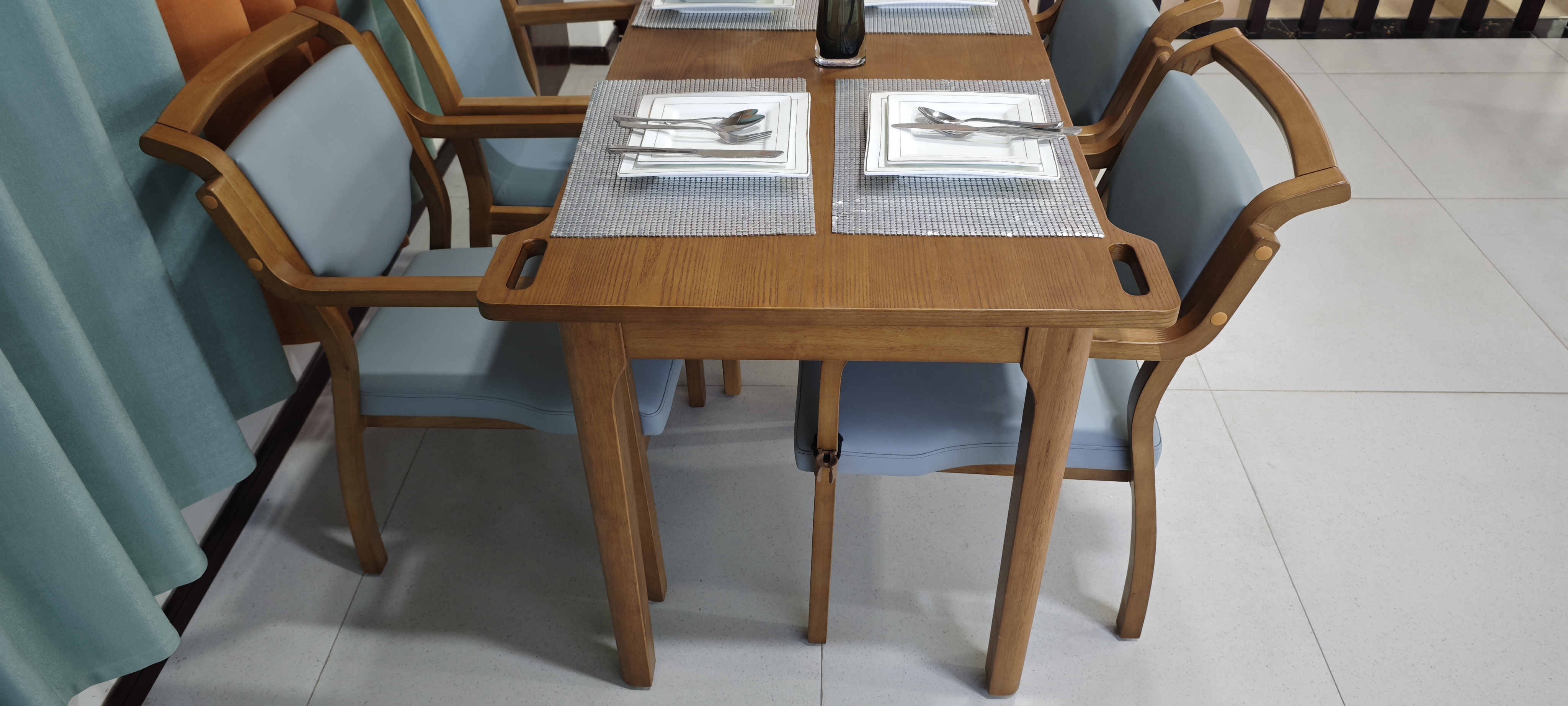EF-T03 Elderly care table