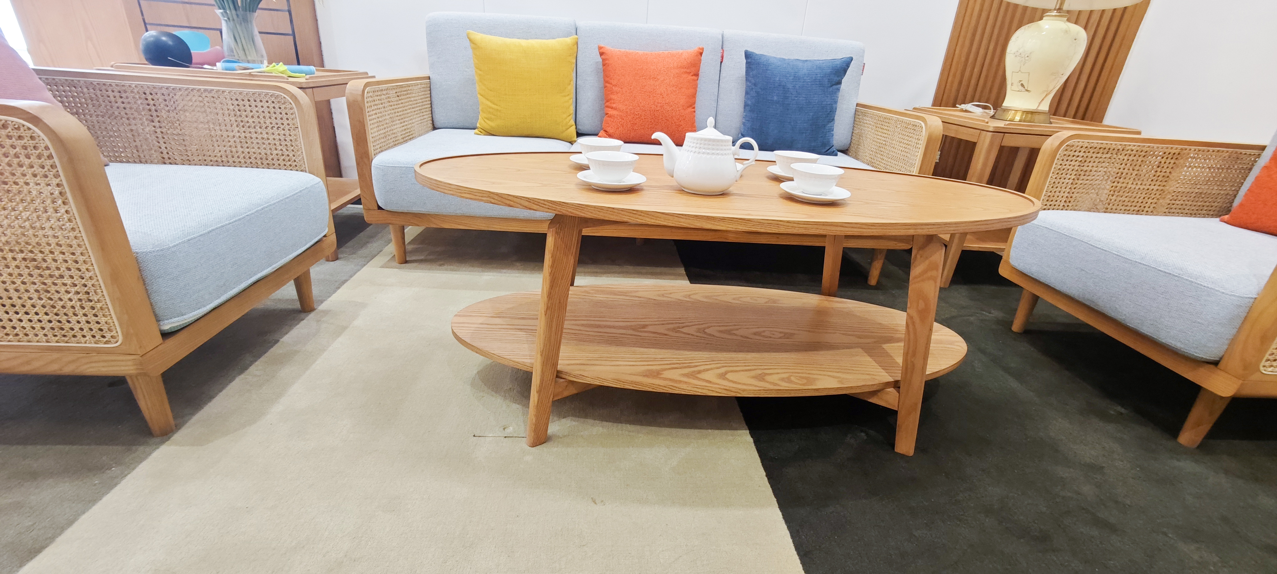 EF-T07 Elderly care coffee table（Oval） Real shot