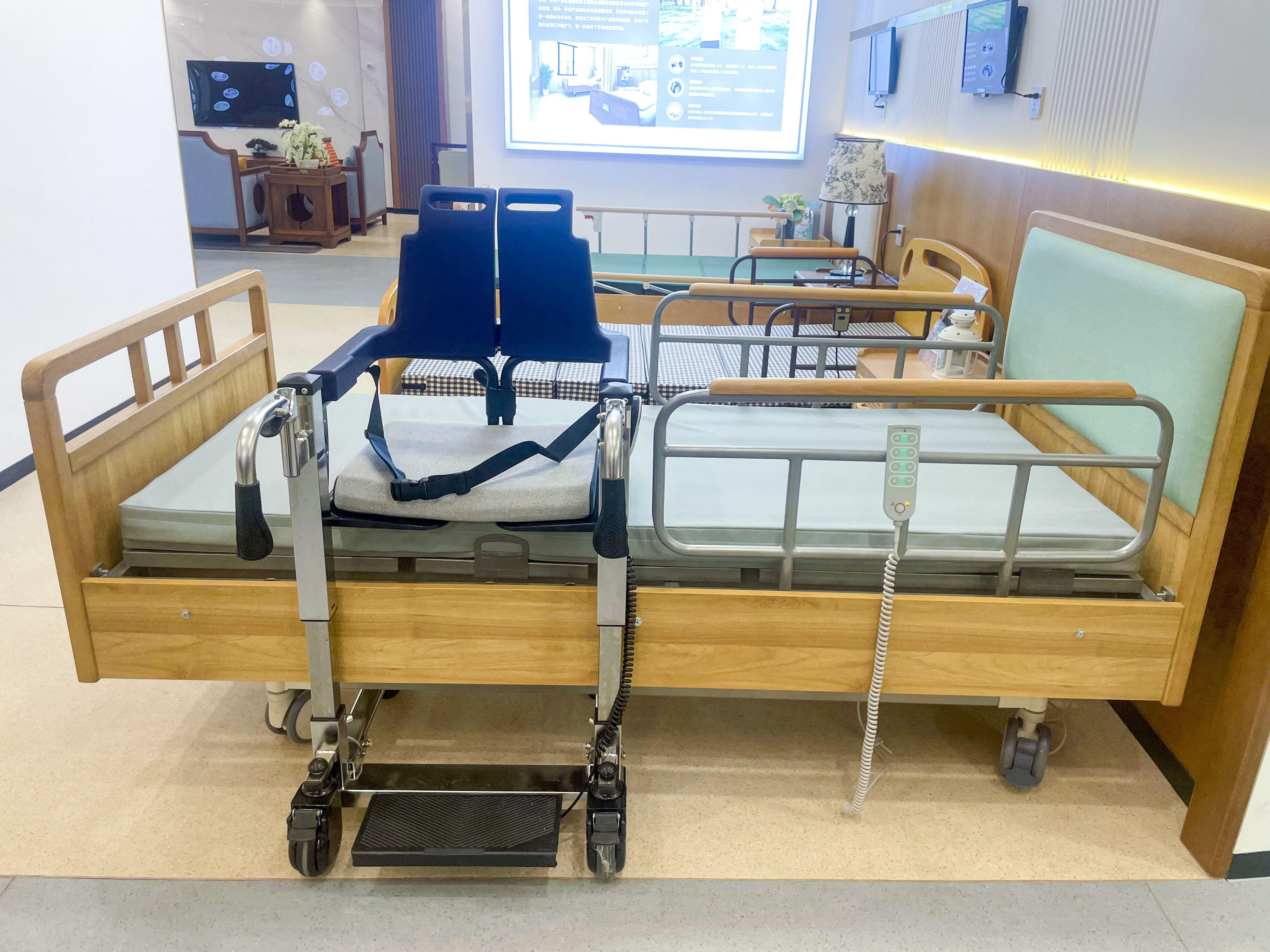 EF-B02 Electric nursing bed Real shot