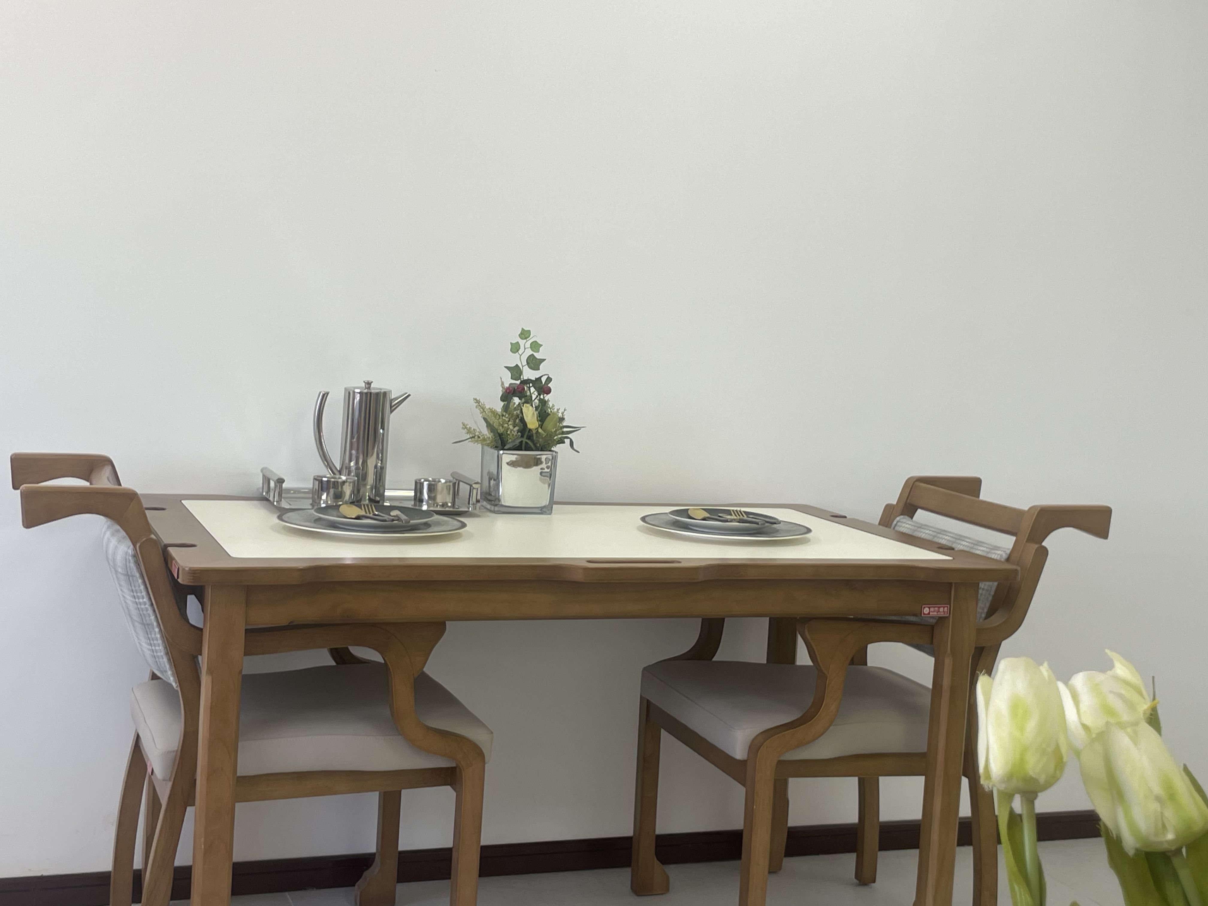 What to Look for When Visiting a Senior Care Facility