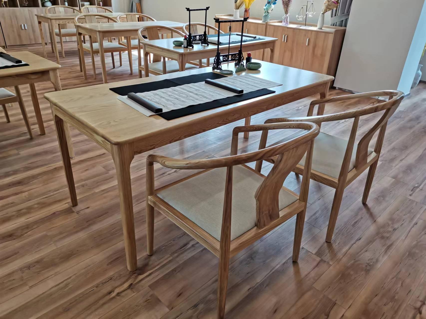 How Age-Friendly Furniture Enhances Social Interaction in Senior Living Spaces